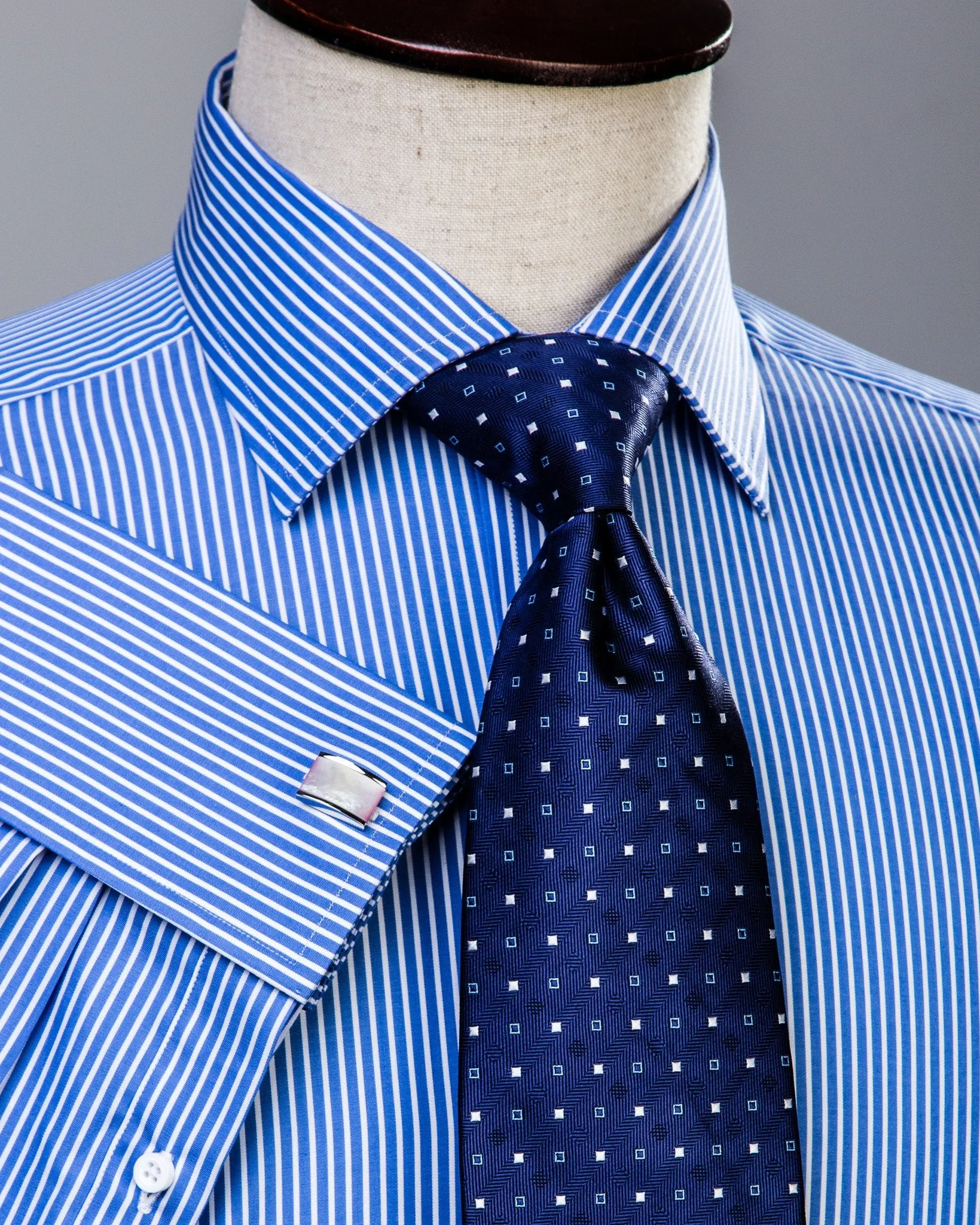 Classic Blue Striped Formal Business Dress Shirt Luxury Designer Fashion
