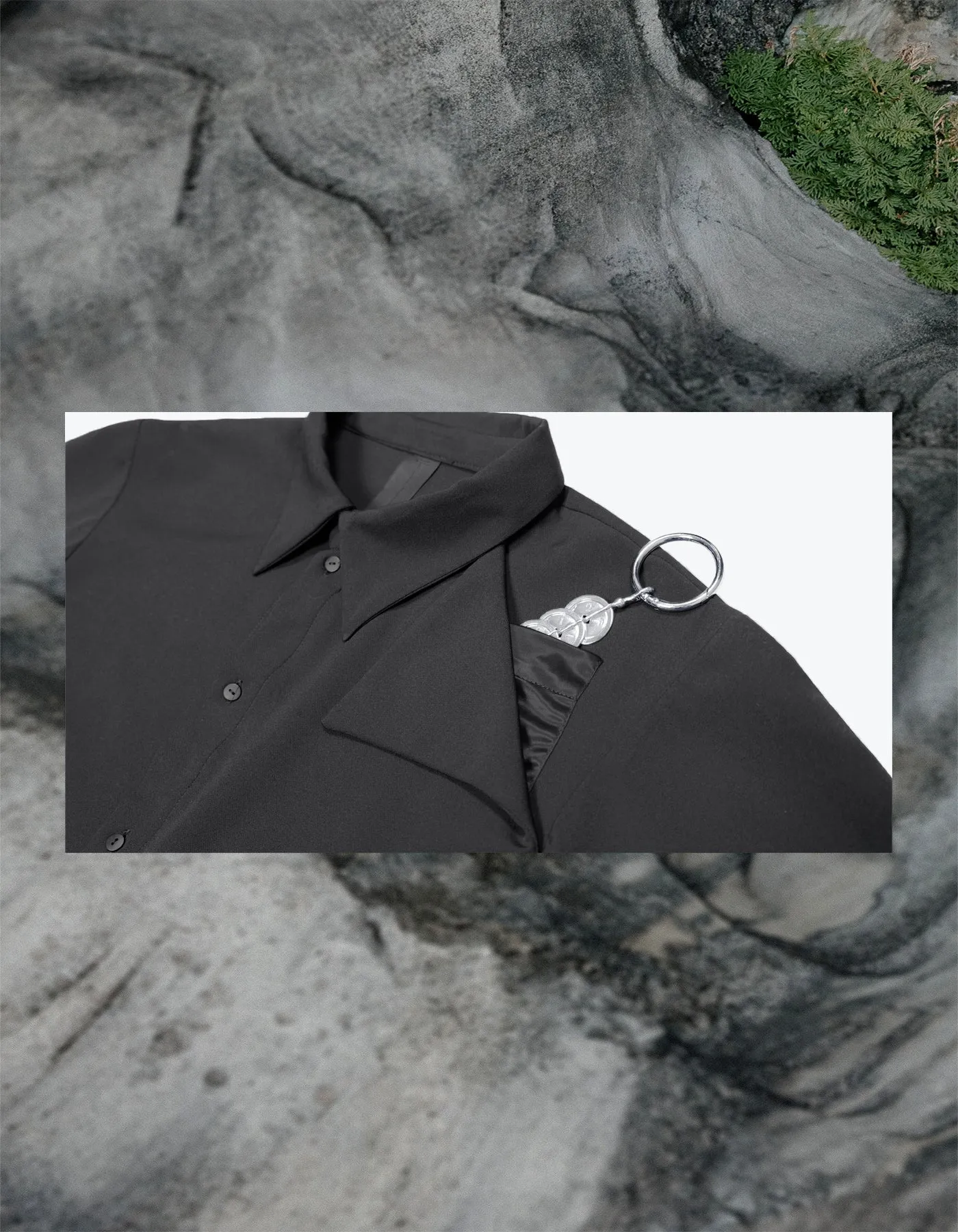 Minimal Shirt with Multi Pockets