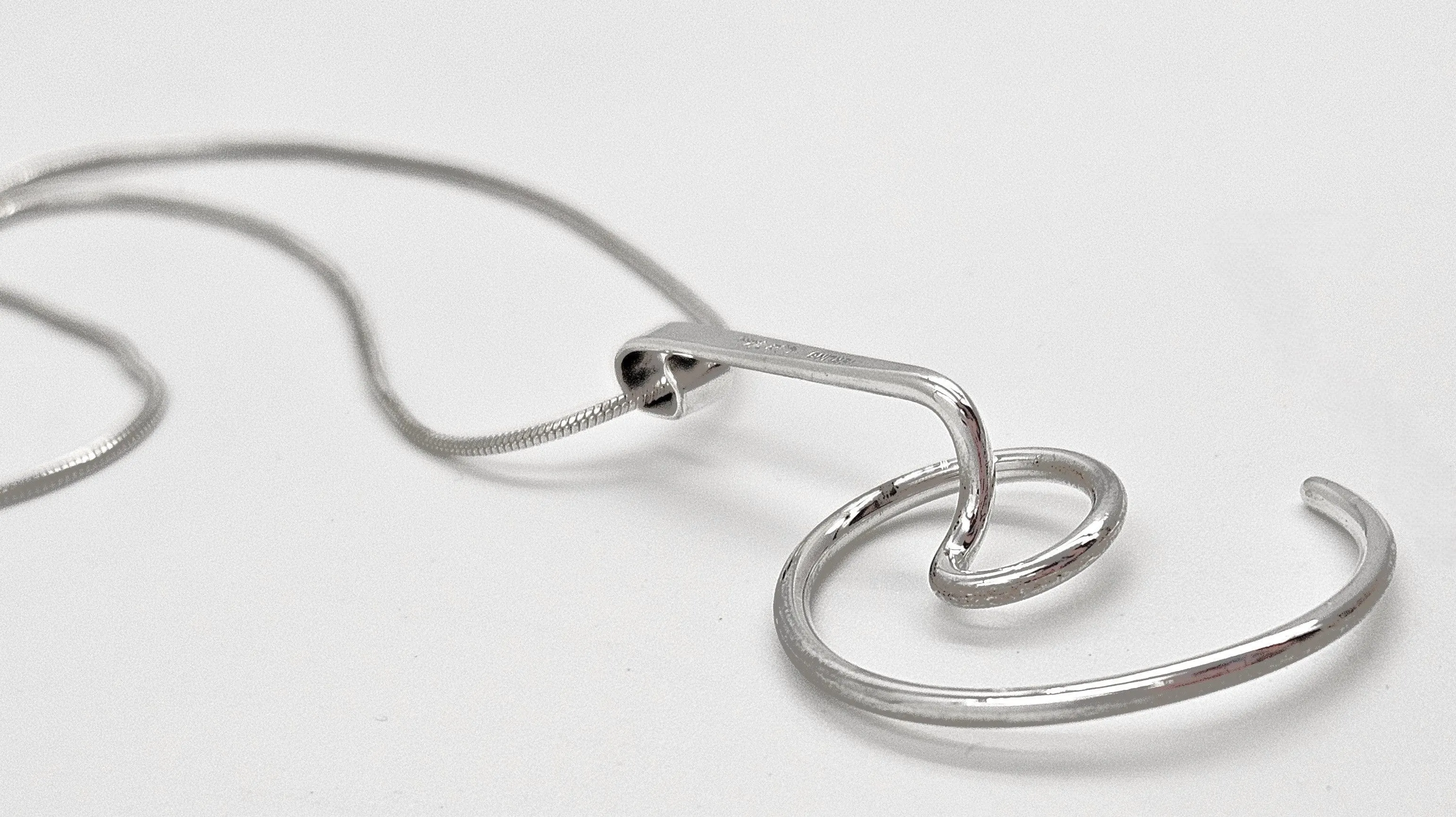 OOAK Designer Nilsson Sterling Abstract Modernist Pendant Necklace C. 1980s