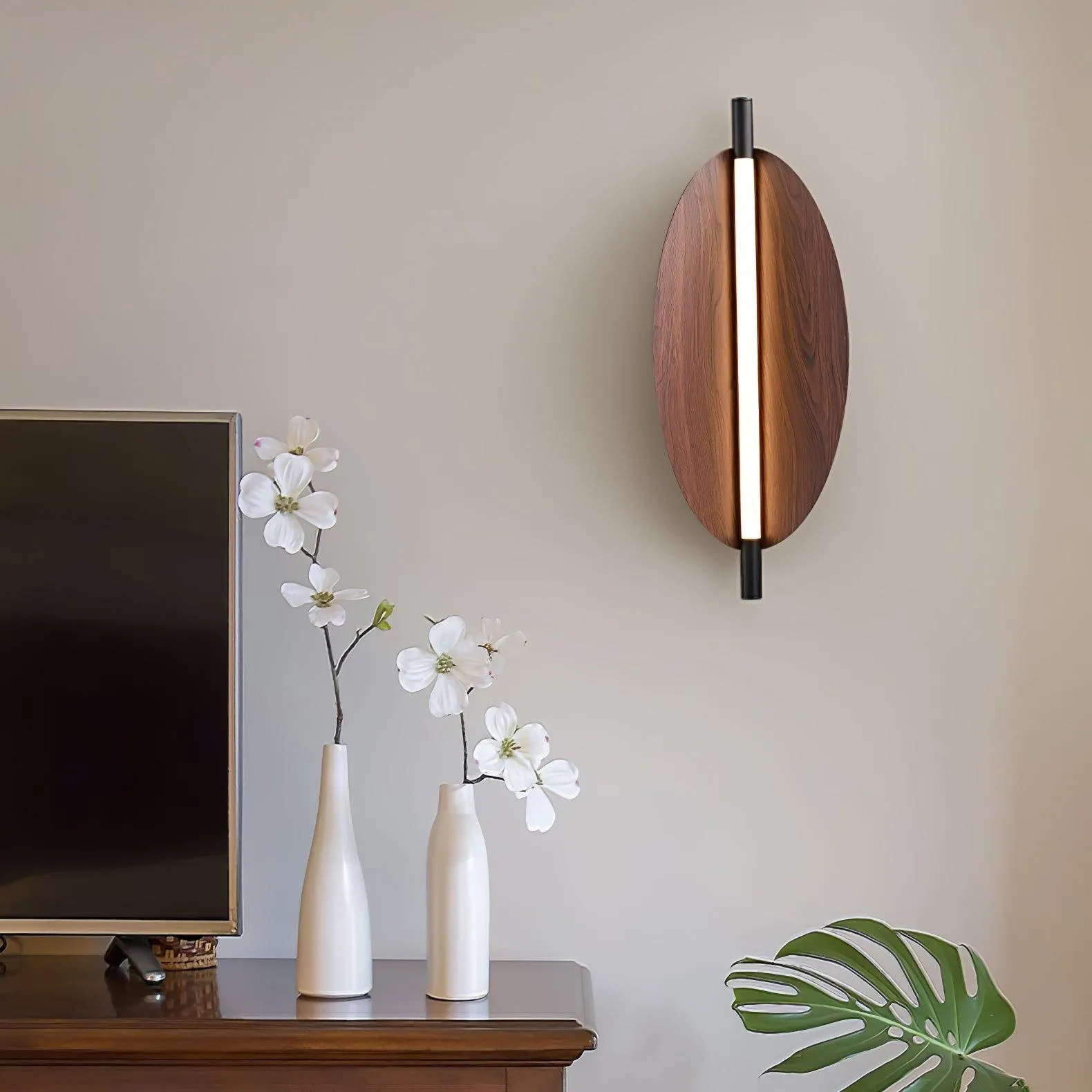 Sleek Board Sconce